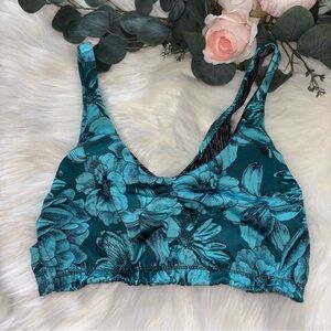 Maaji Womens Turquoise Floral Print Bikini Top Size Medium